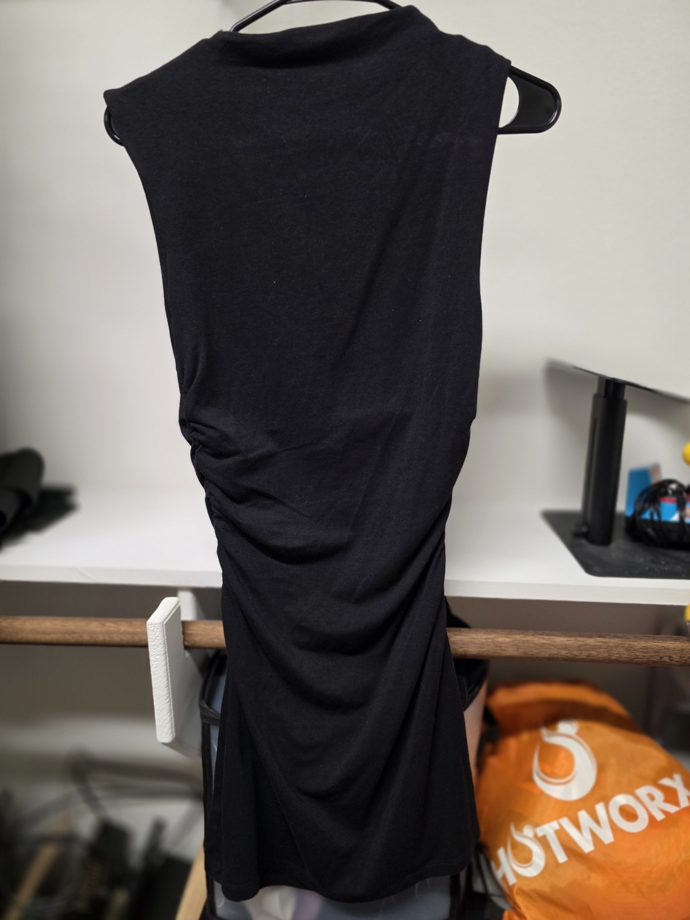 Wild Fable Black Sleeveless Ruched Midi Dress